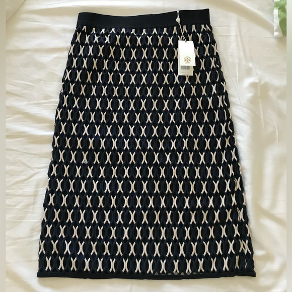 Tory Burch Carolina Skirt - Size 4 - Picture 4 of 7